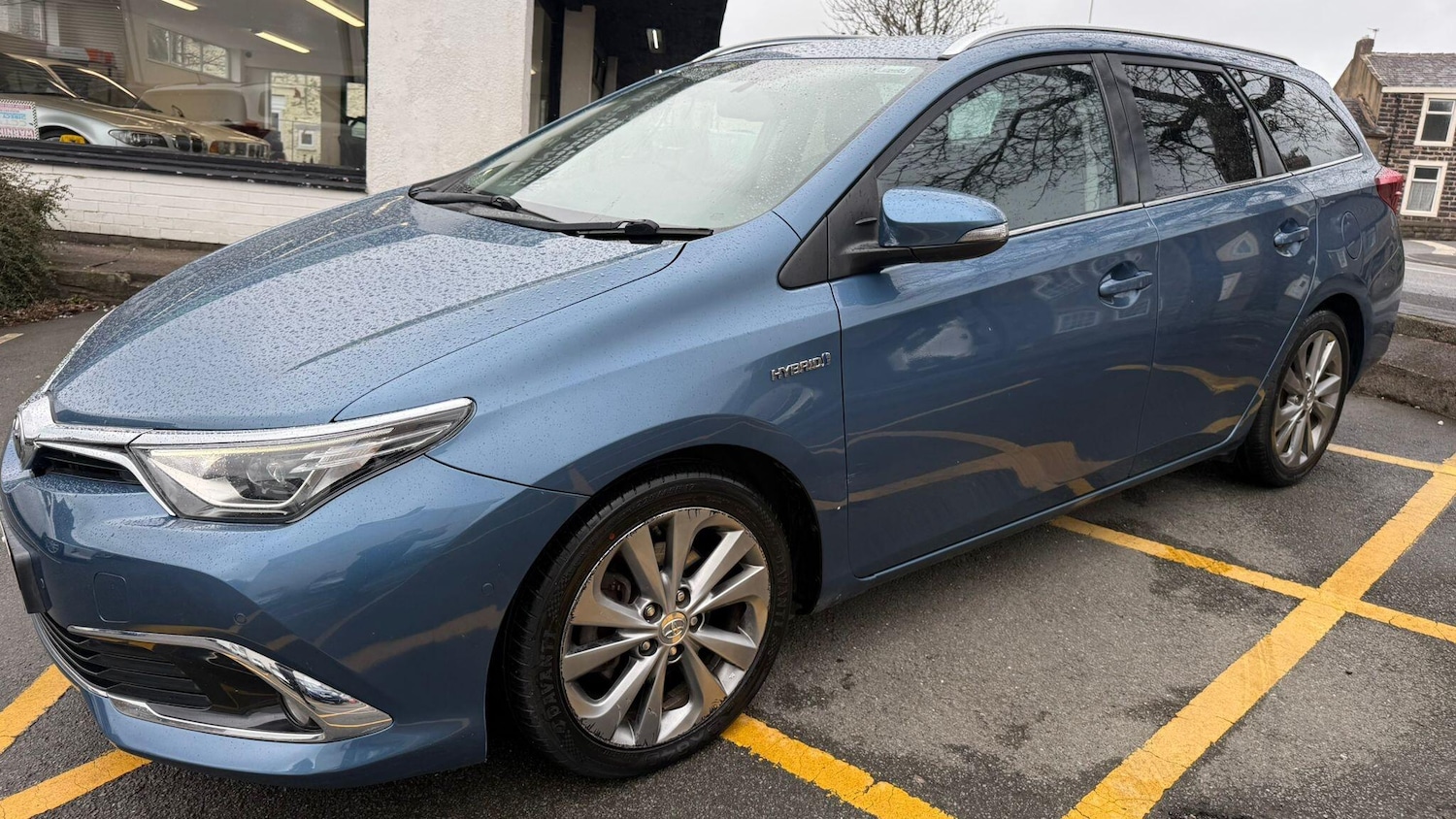 Used Toyota Auris 2015 for sale - 77977927: Photo 3