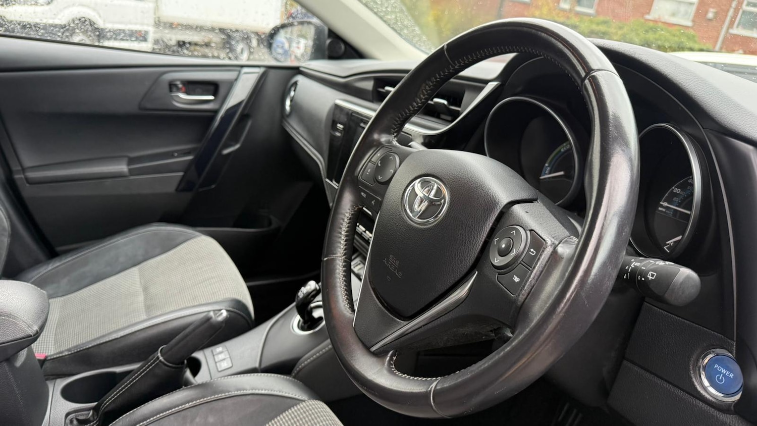 Used Toyota Auris 2015 for sale - 77977927: Photo 36