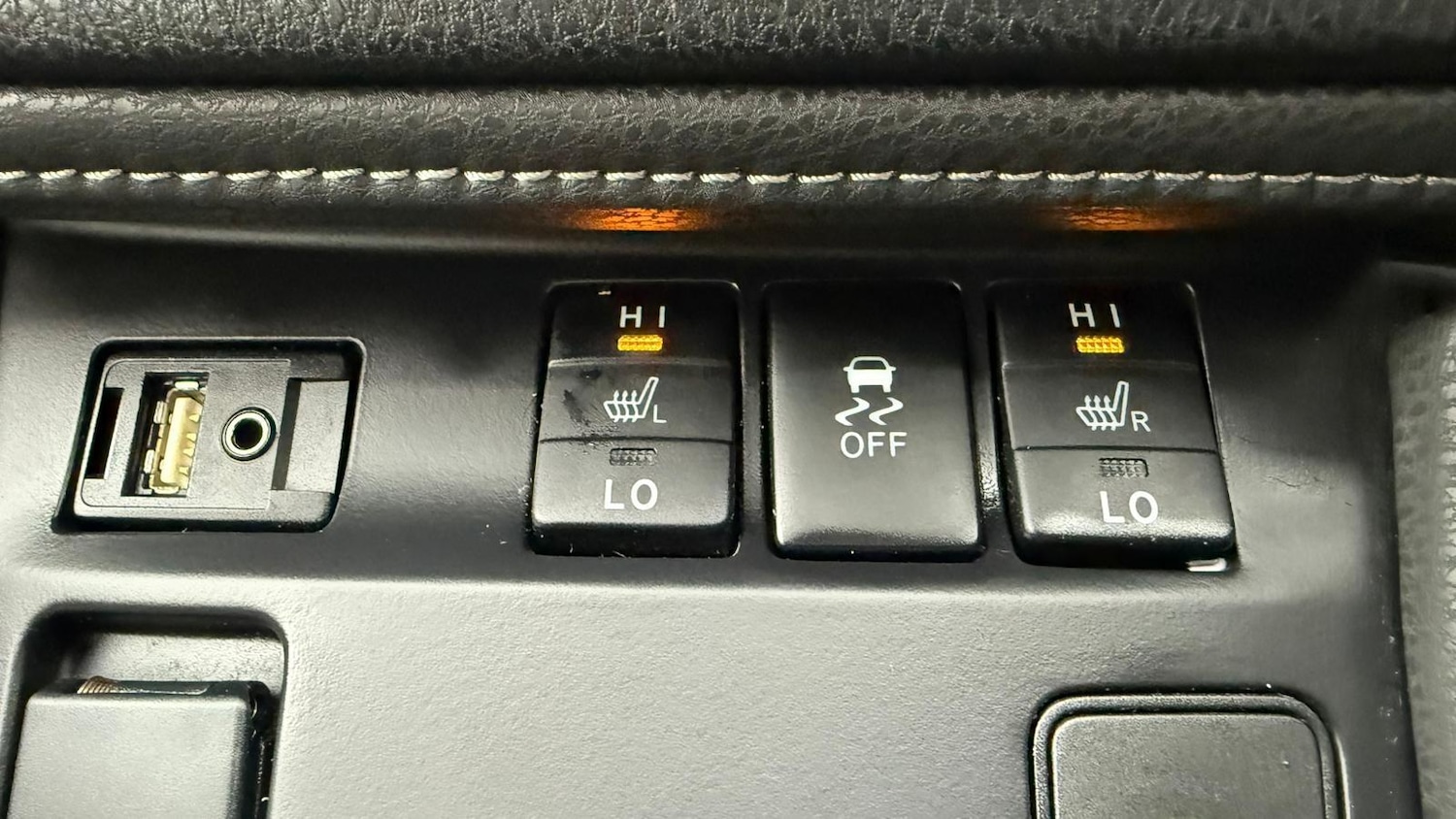 Used Toyota Auris 2015 for sale - 77977927: Photo 46