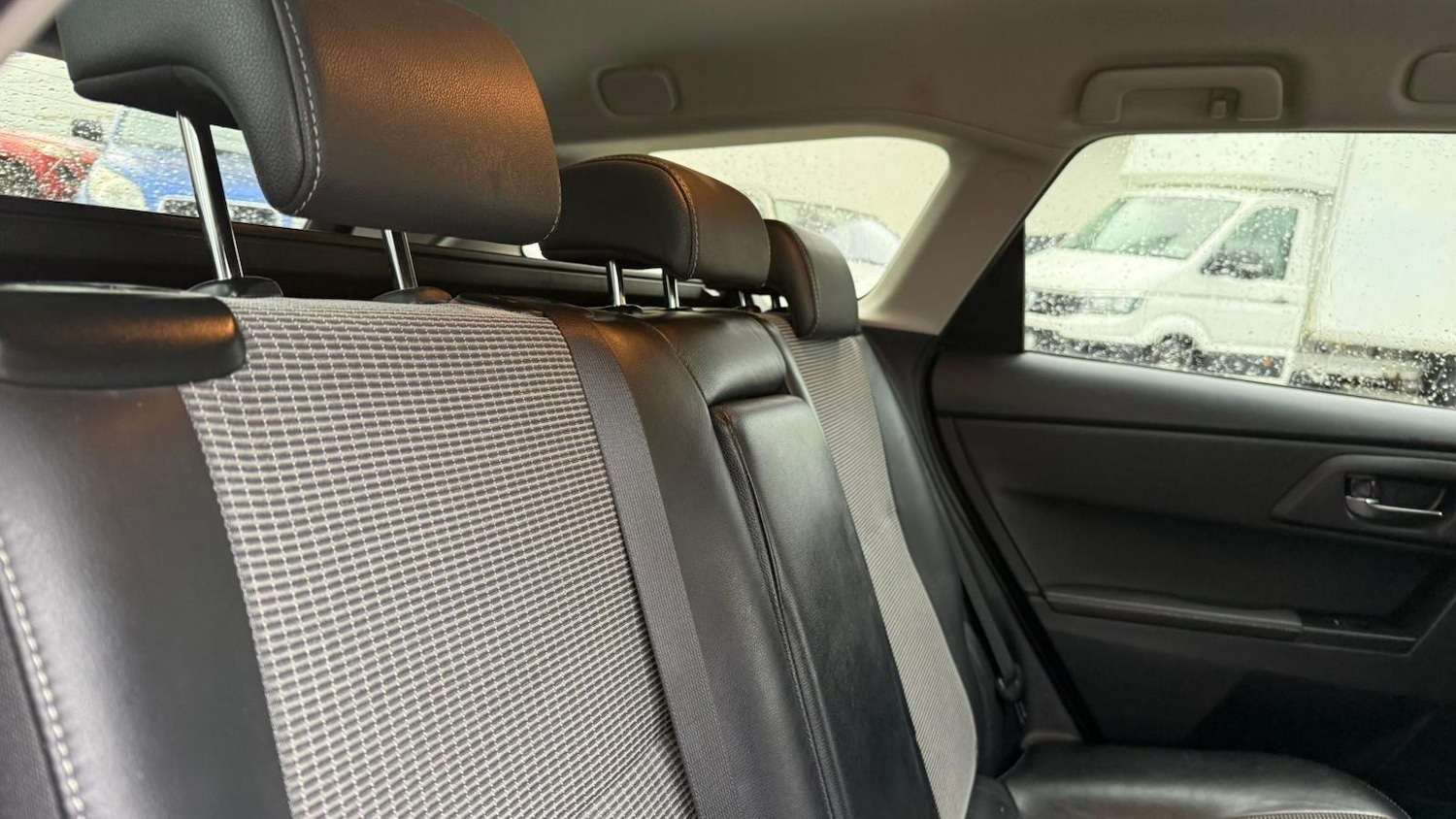 Used Toyota Auris 2015 for sale - 77977927: Photo 58