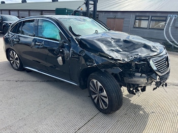 Used Mercedes-Benz EQC 2021 for sale - 75959450: Photo