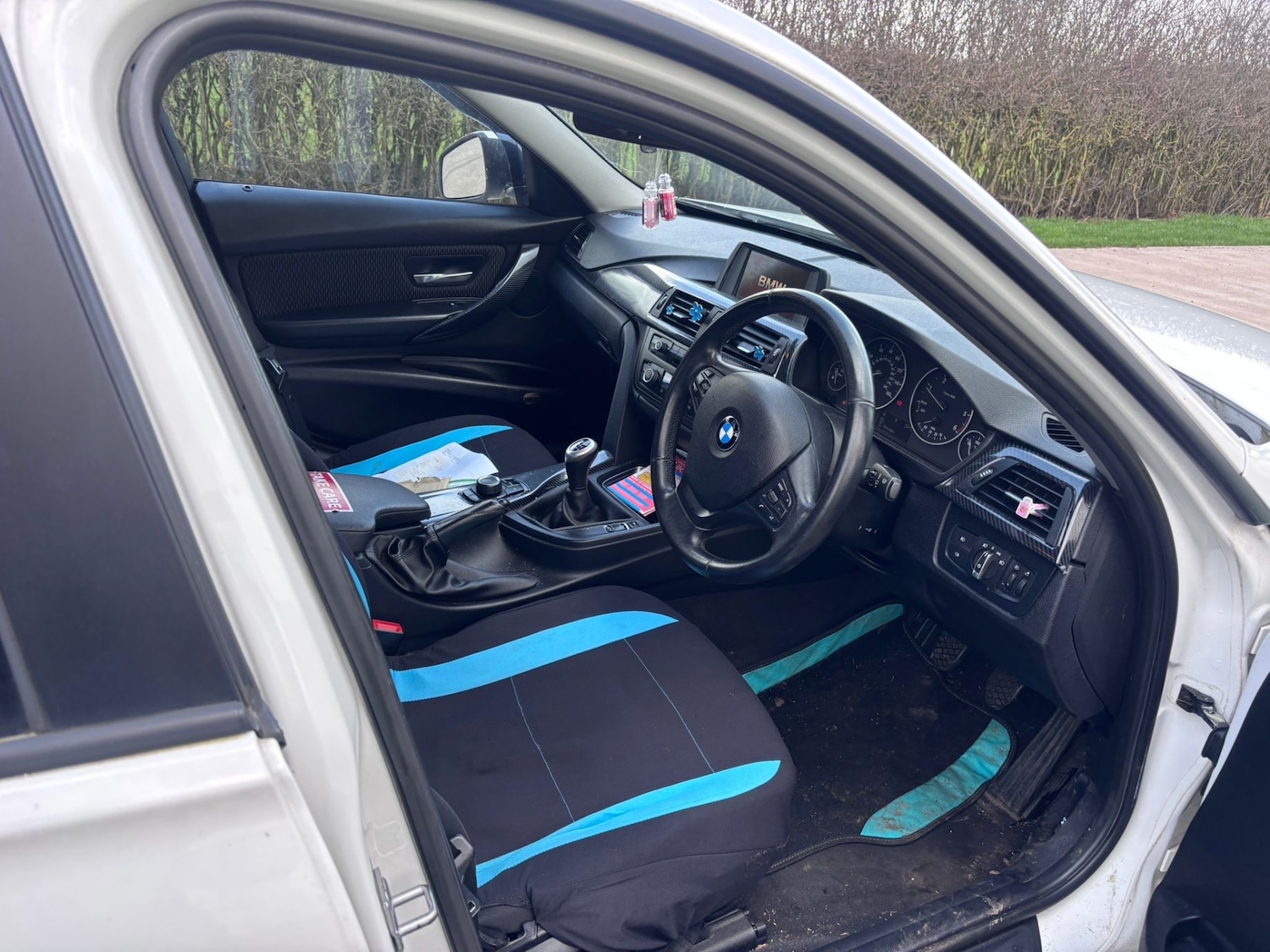 Used BMW 3 Series 2012 for sale - 77681448: Photo 11