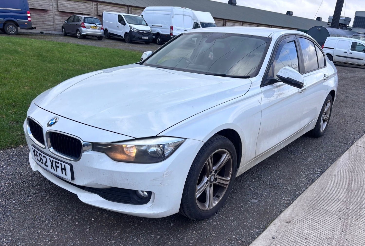 Used BMW 3 Series 2012 for sale - 77681448: Photo 2
