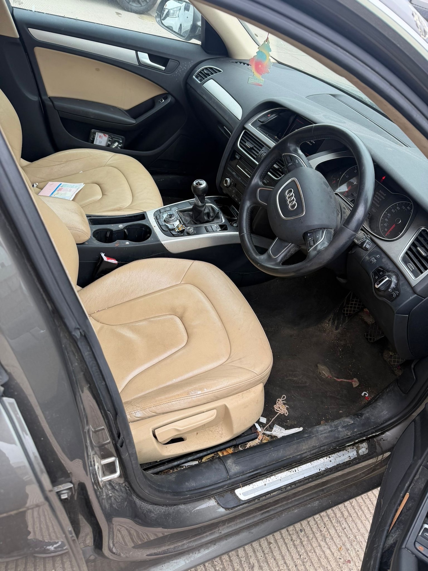 Used Audi A4 2014 for sale - 77998127: Photo 6