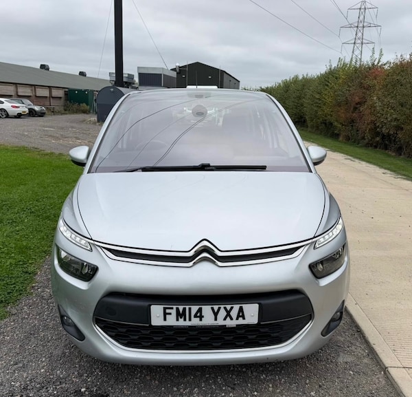 Used Citroen C4 Picasso 2014 for sale - 76220518: Photo 3