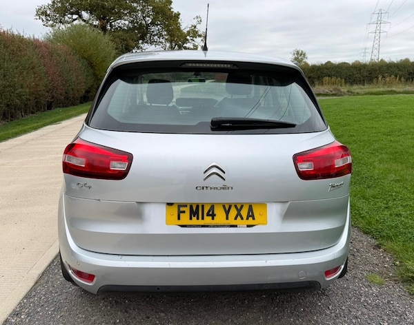 Used Citroen C4 Picasso 2014 for sale - 76220518: Photo 5