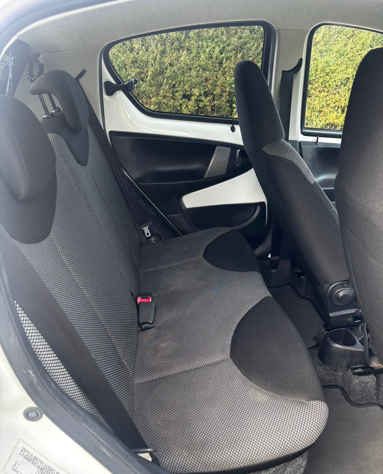 Used Toyota AYGO 2012 for sale - 76044764: Photo 11