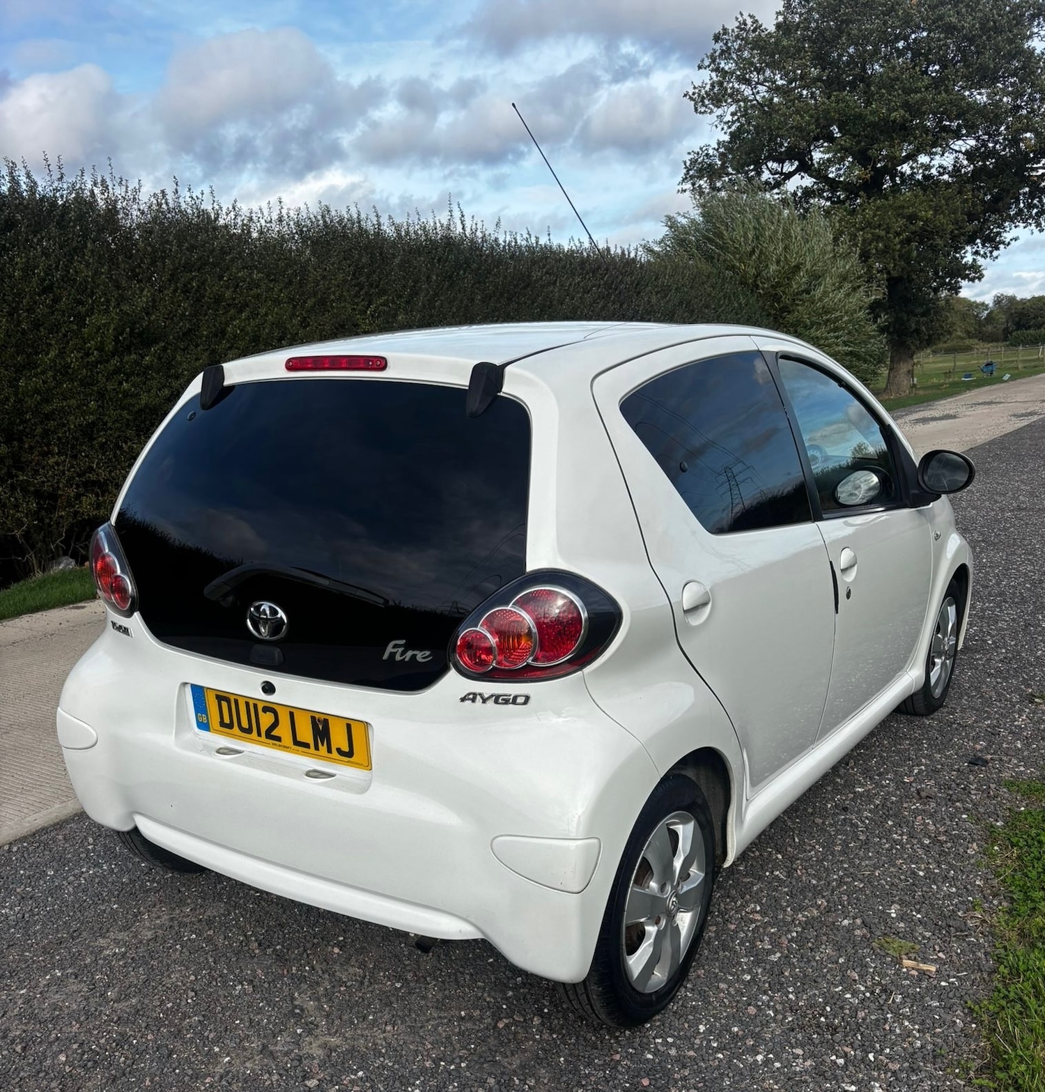 Used Toyota AYGO 2012 for sale - 76044764: Photo 9