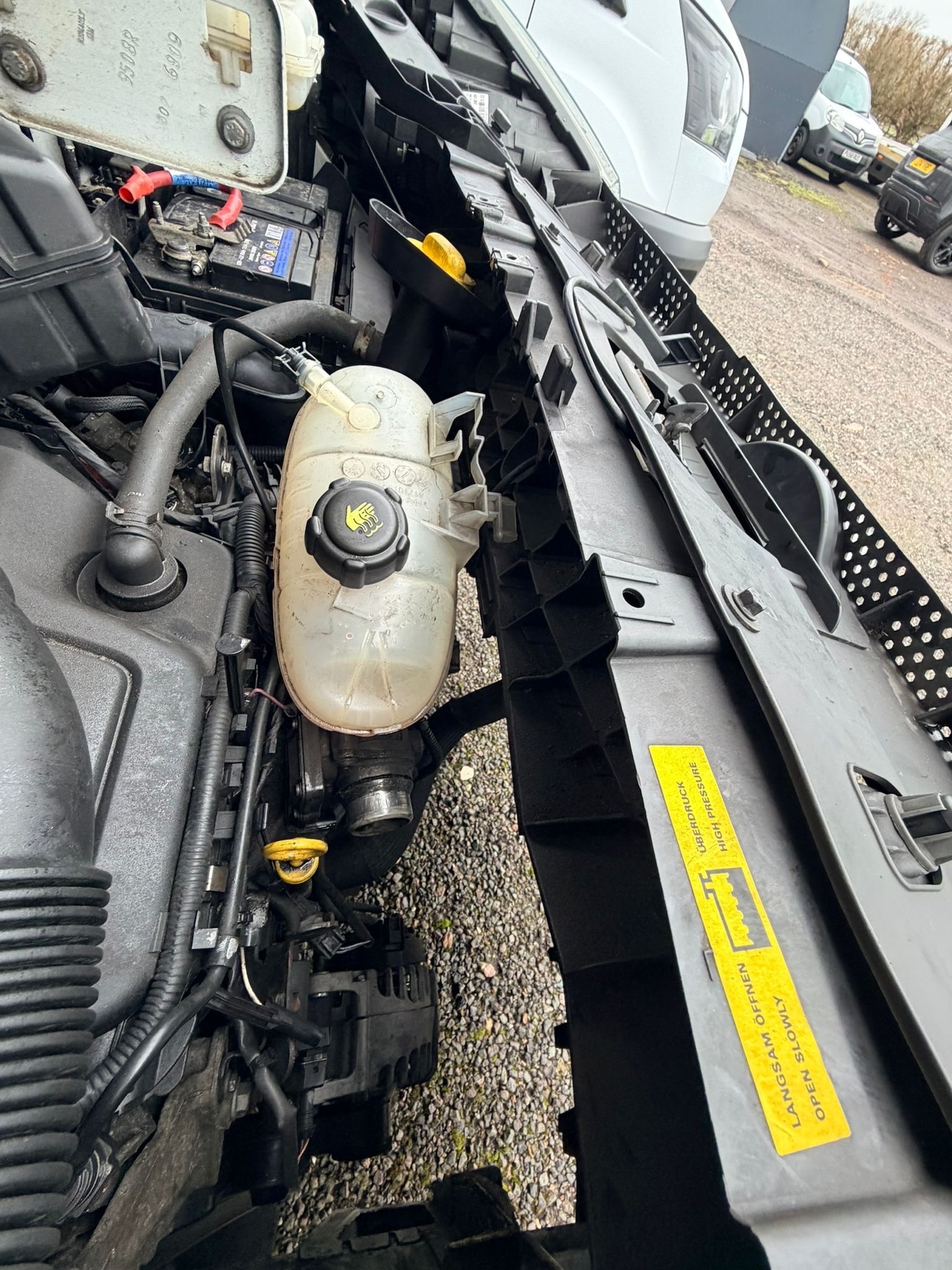 Used Vauxhall Vivaro 2016 for sale - 77189496: Photo 14