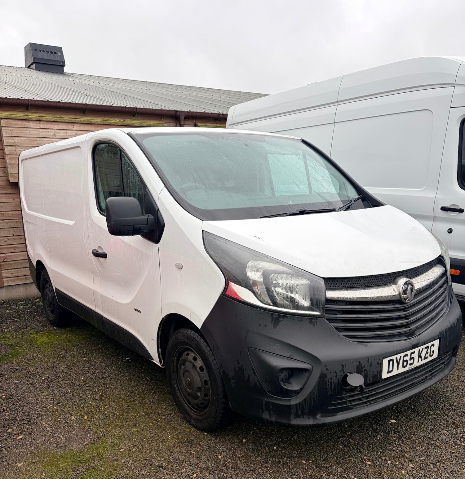 Used Vauxhall Vivaro 2016 for sale - 77189496: Photo 2