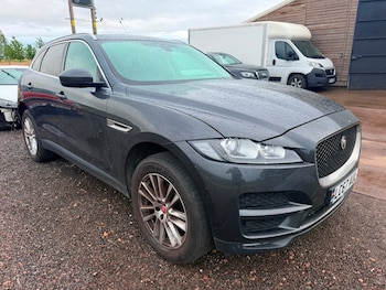 Used Jaguar F-Pace 2017 for sale - 78826476: Photo