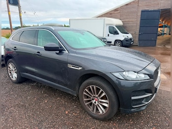 Used Jaguar F-Pace 2017 for sale - 78826476: Photo