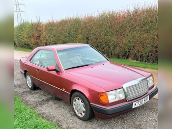 Used Mercedes-Benz C-Class 1993 for sale - 76252674: Photo
