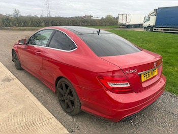 Used Mercedes-Benz C Class 2011 for sale - 77855232: Photo