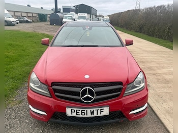 Used Mercedes-Benz C Class 2011 for sale - 77855232: Photo