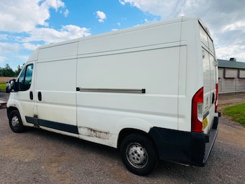 Used Peugeot Boxer 2018 for sale - 78879902: Photo