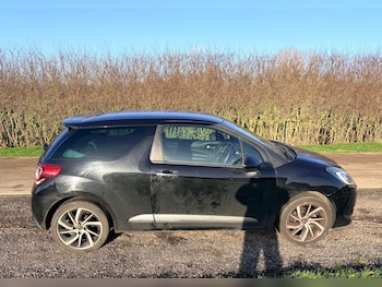 Used DS Automobiles DS 3 2017 for sale - 77003632: Photo