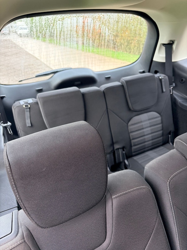Used Ford Galaxy 2017 for sale - 76252321: Photo 14
