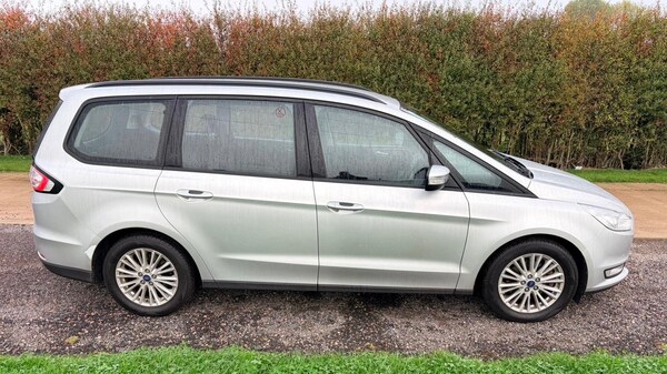 Used Ford Galaxy 2017 for sale - 76252321: Photo 5
