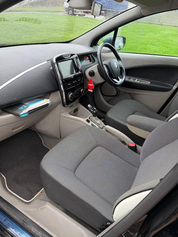 Used Renault Zoe 2014 for sale - 76263090: Photo 9