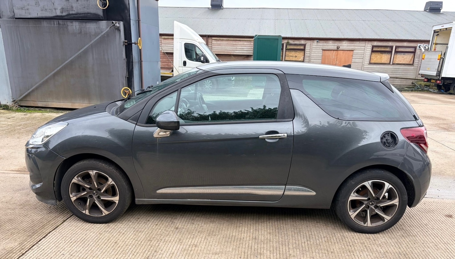 Used DS Automobiles DS 3 2016 for sale - 76452485: Photo 8