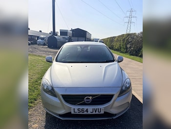 Used Volvo V40 2014 for sale - 78324651: Photo