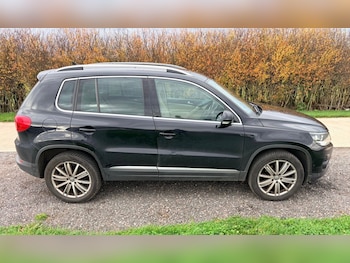 Used Volkswagen Tiguan 2016 for sale - 76466577: Photo