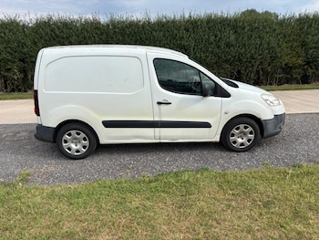 Used Peugeot Partner 2014 for sale - 75559112: Photo