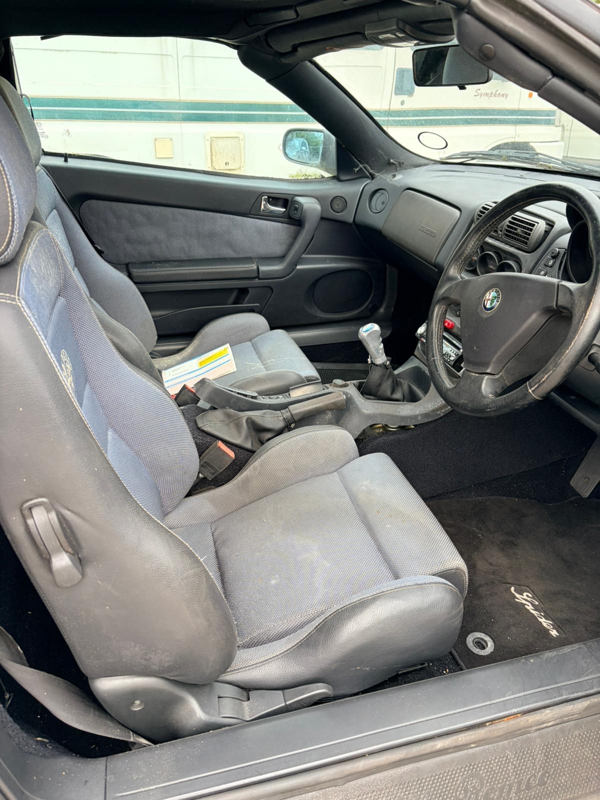 Used Alfa Romeo Spider 1997 for sale - 76355369: Photo 9