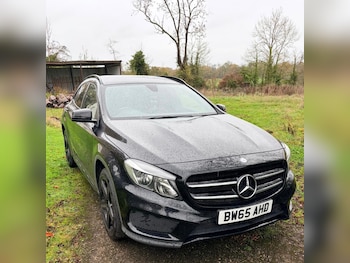 Used Mercedes-Benz GLA 2016 for sale - 76555510: Photo