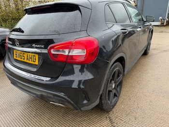 Used Mercedes-Benz GLA 2016 for sale - 76555510: Photo