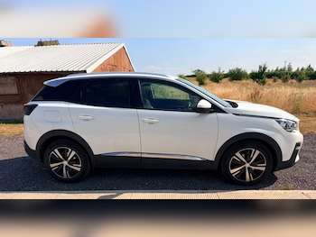 Used Peugeot 3008 2019 for sale - 79190492: Photo