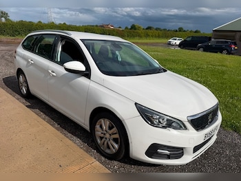 Used Peugeot 308 2018 for sale - 78902916: Photo