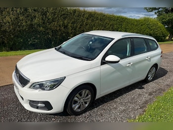 Used Peugeot 308 2018 for sale - 78902916: Photo