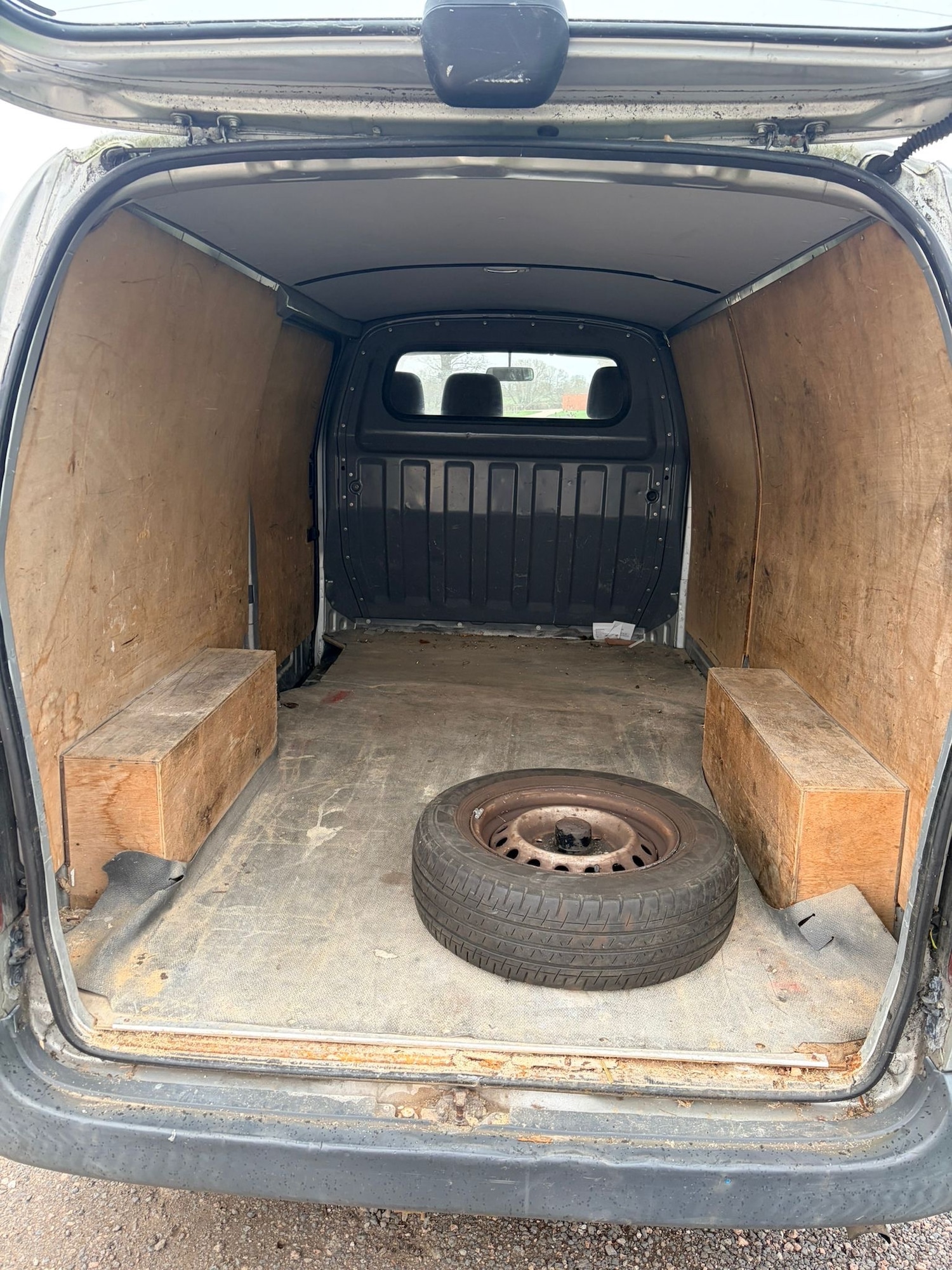 Used Toyota HiAce 2005 for sale - 77681564: Photo 7