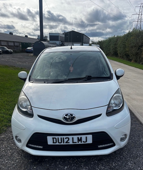 Used Toyota AYGO 2012 for sale - 76236459: Photo 3
