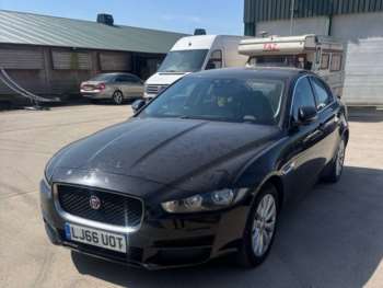 Used Jaguar XE 2016 for sale - 74353011: Photo