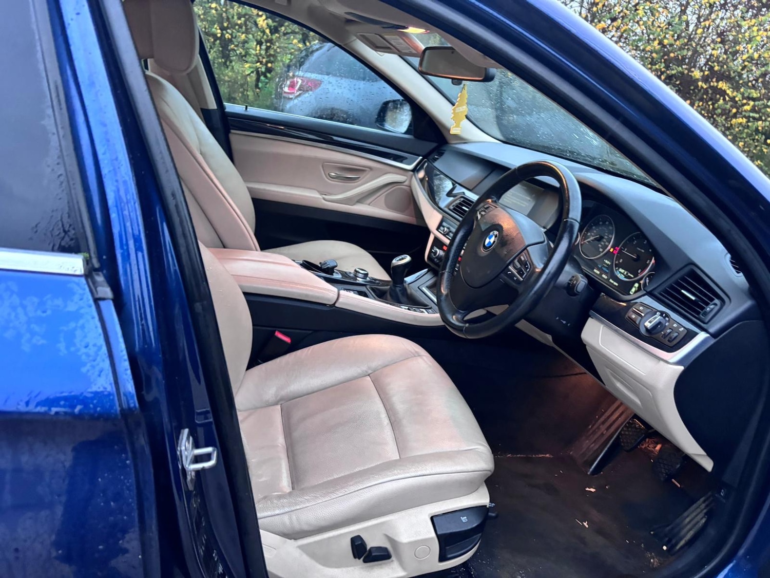 Used BMW 5 Series 2012 for sale - 76576827: Photo 8