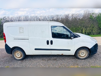 Used Vauxhall Combo 2014 for sale - 78226405: Photo