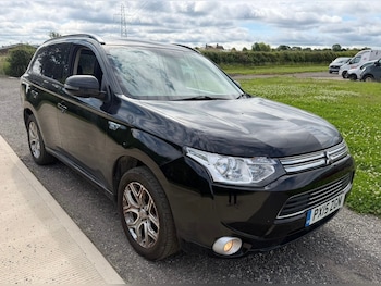 Used Mitsubishi Outlander 2015 for sale - 78963436: Photo