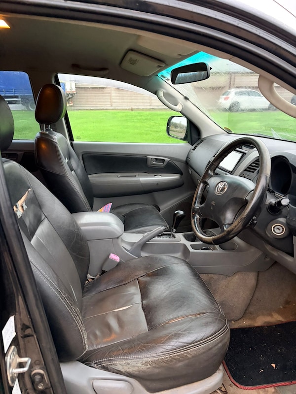 Used Toyota Hilux 2008 for sale - 76285976: Photo 15