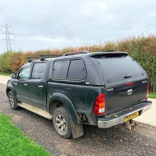 Used Toyota Hilux 2008 for sale - 76285976: Photo 4