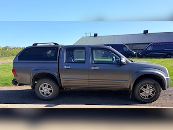 Used Isuzu Rodeo 2011 for sale - 78465411: Photo