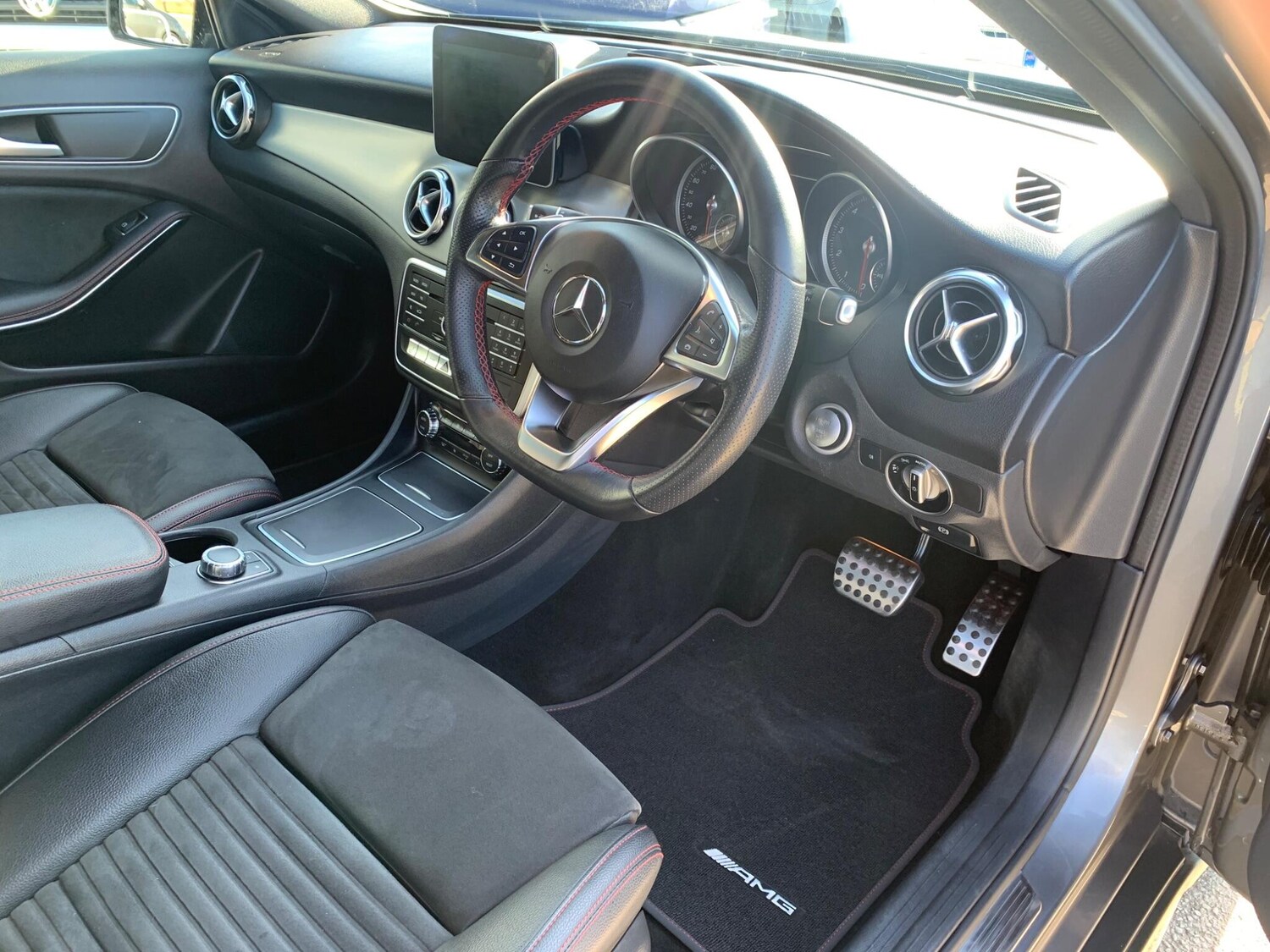 Used Mercedes-Benz GLA 2019 for sale - 78008673: Photo 11