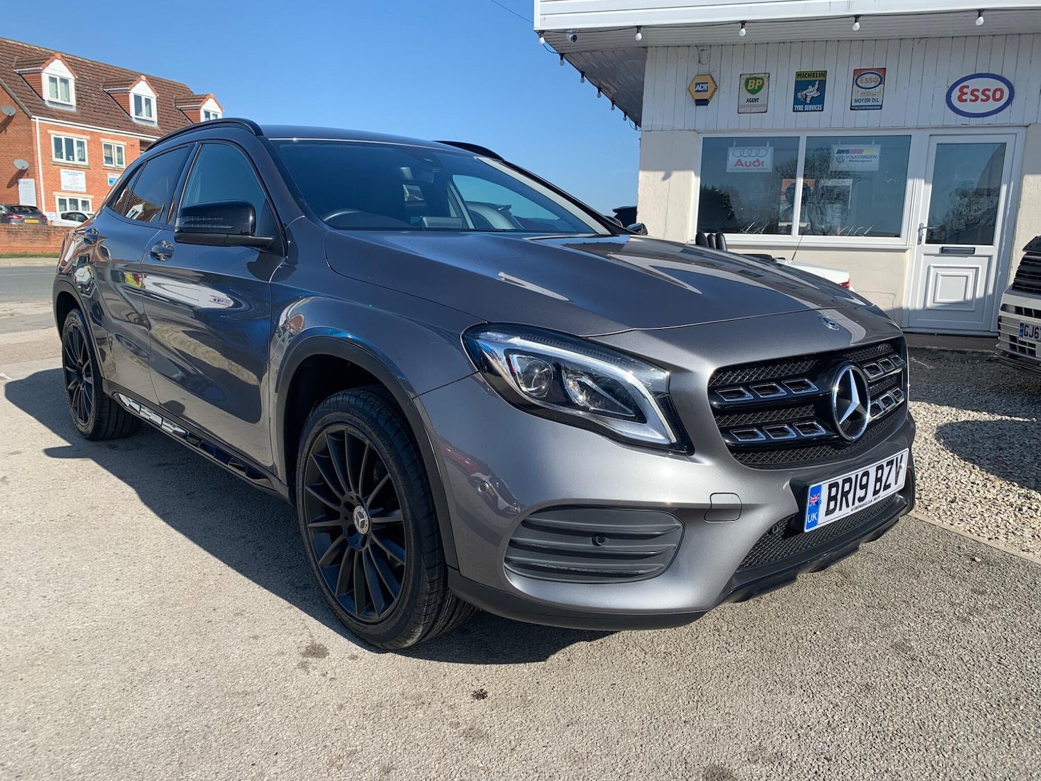 Used Mercedes-Benz GLA 2019 for sale - 78008673: Photo 2