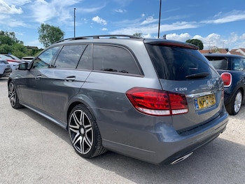 Used Mercedes-Benz E Class 2016 for sale - 79033800: Photo