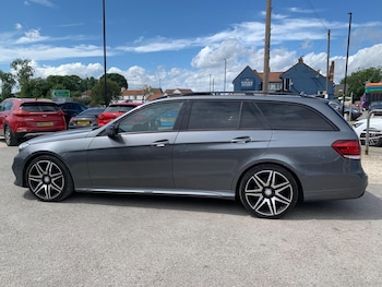 Used Mercedes-Benz E Class 2016 for sale - 79033800: Photo