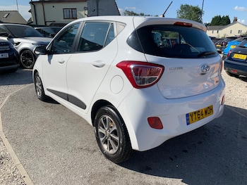 Used Hyundai i10 2014 for sale - 79387868: Photo