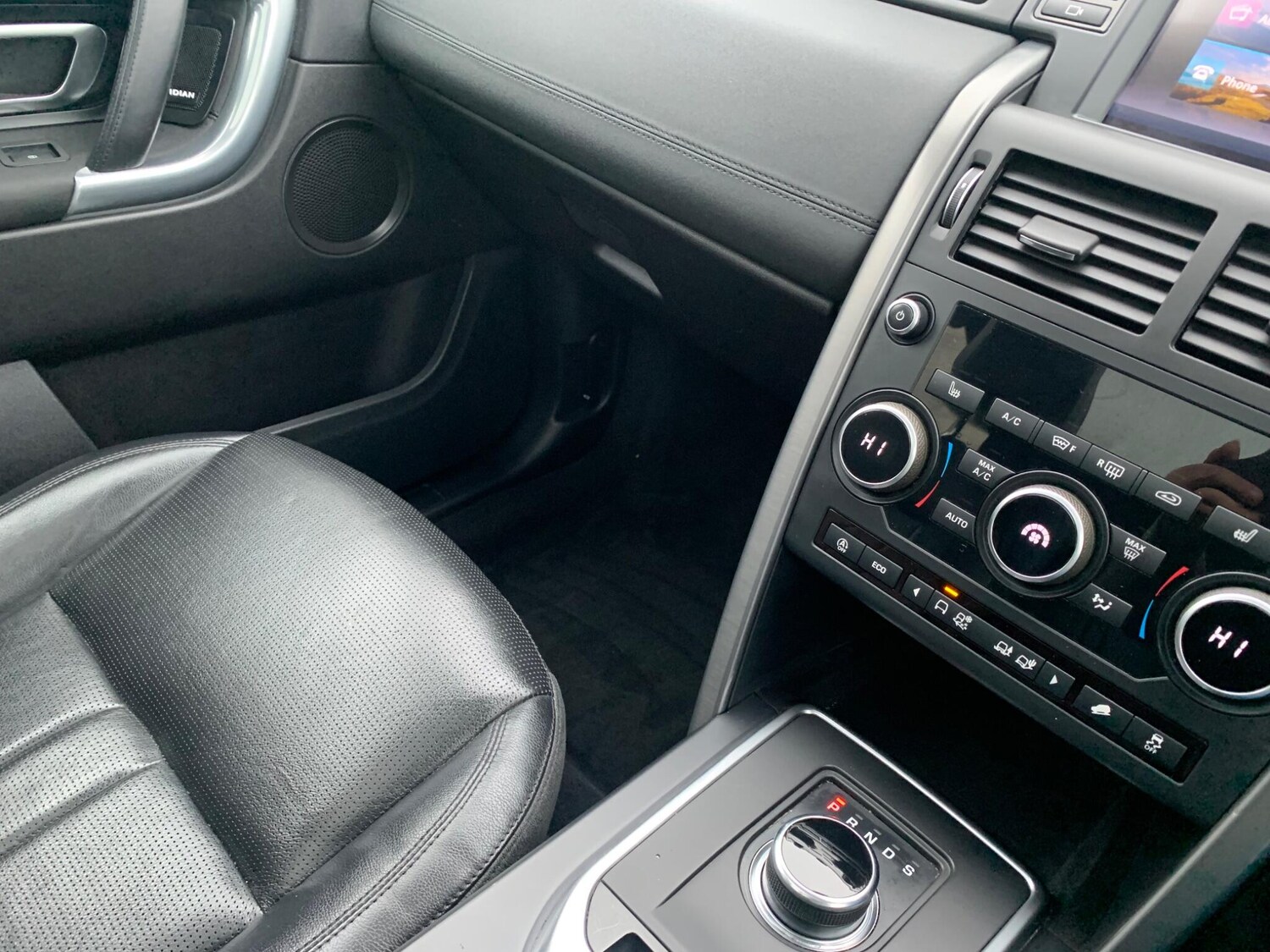 Used Land Rover Discovery Sport for sale - 78007353: Photo 23