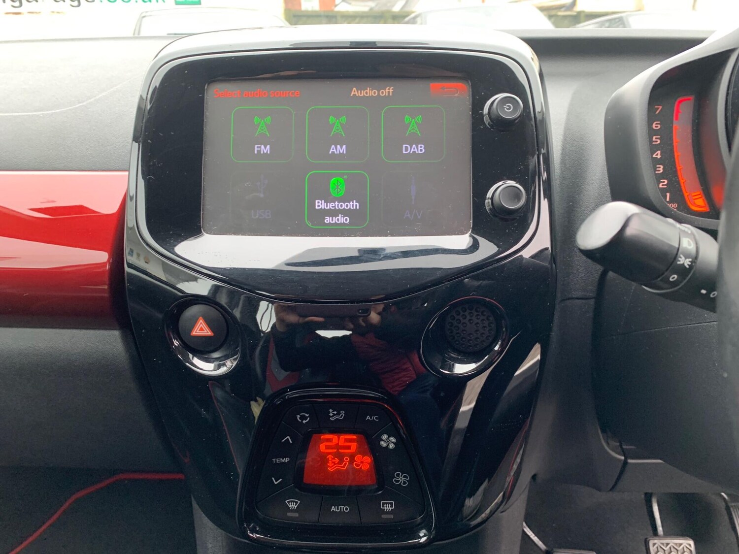 Used Toyota AYGO 2017 for sale - 78008661: Photo 18